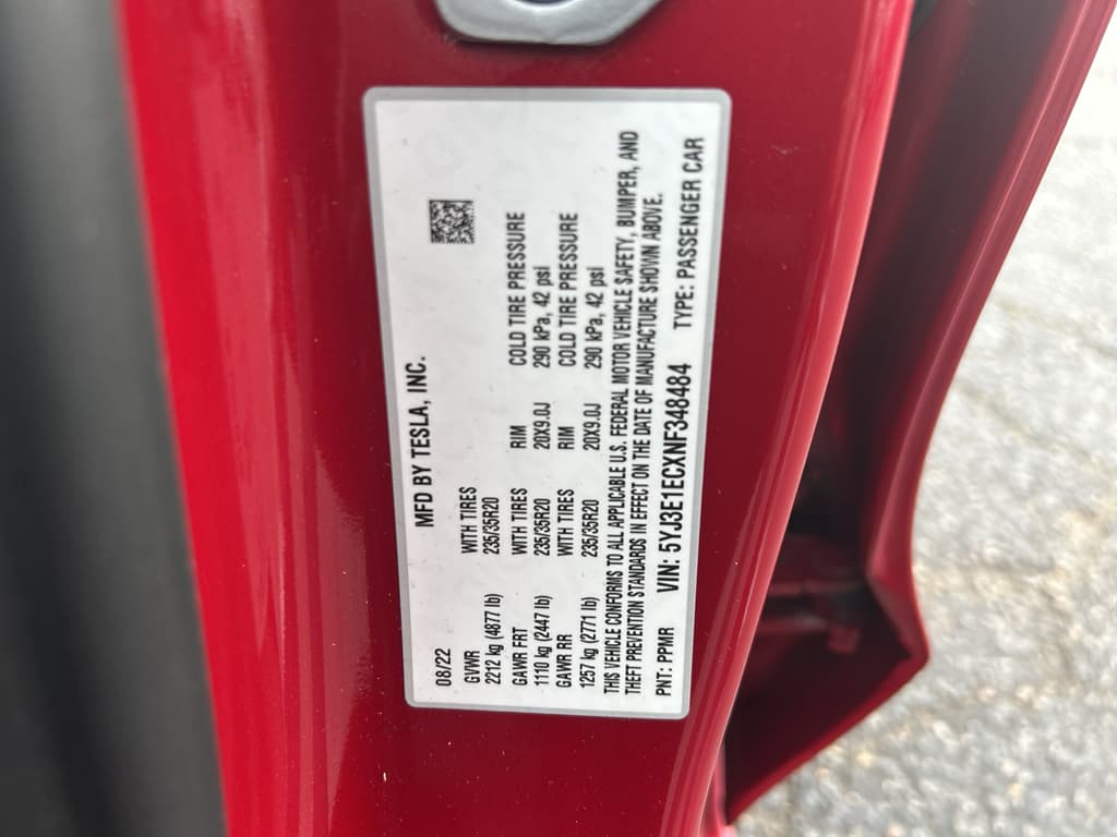 2022 Tesla Model 3 view 21