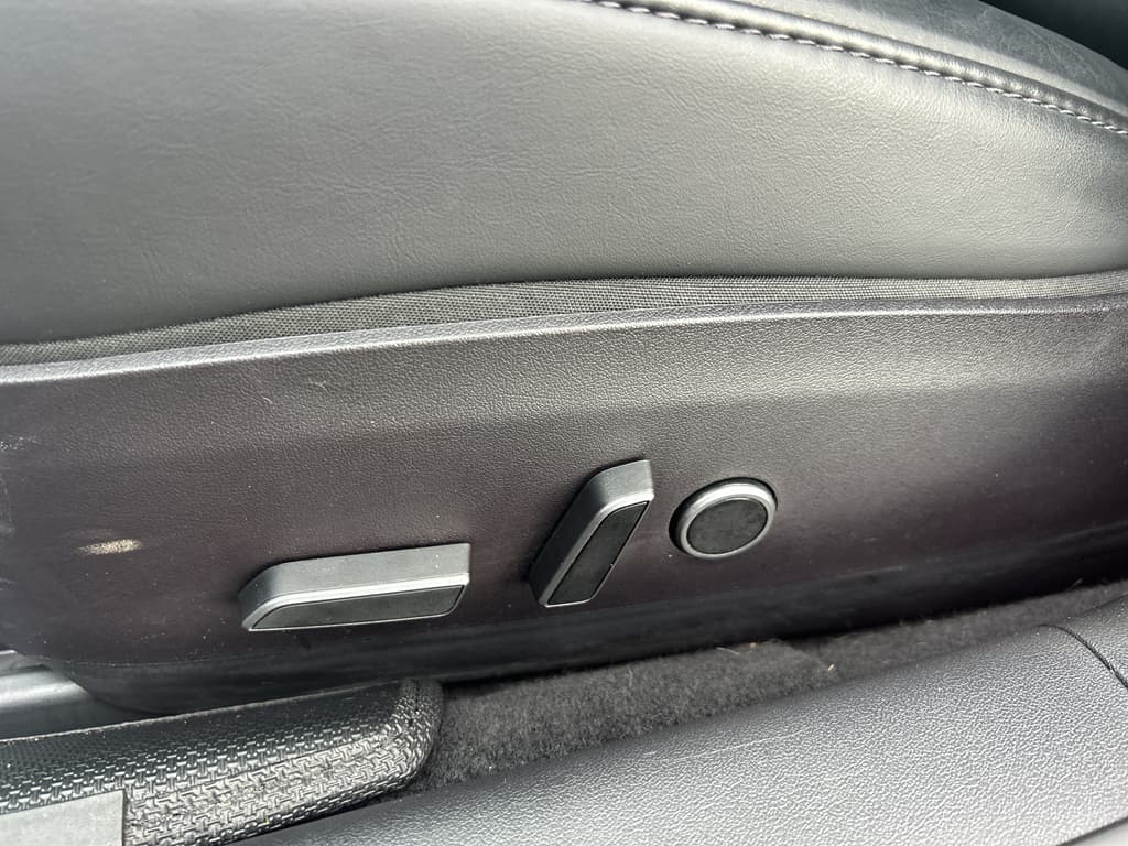 2022 Tesla Model 3 view 7