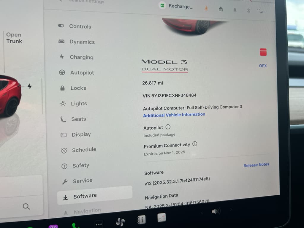 2022 Tesla Model 3 view 11