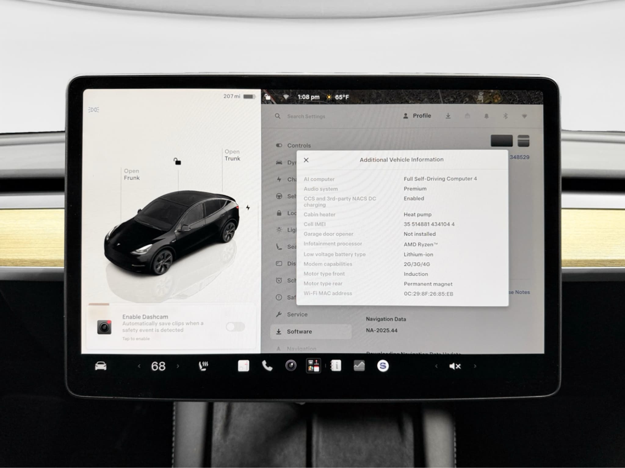 2025 Tesla Model Y view 11