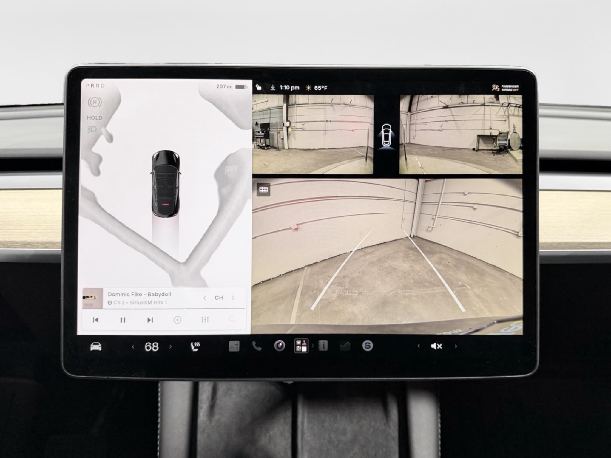 2025 Tesla Model Y view 13
