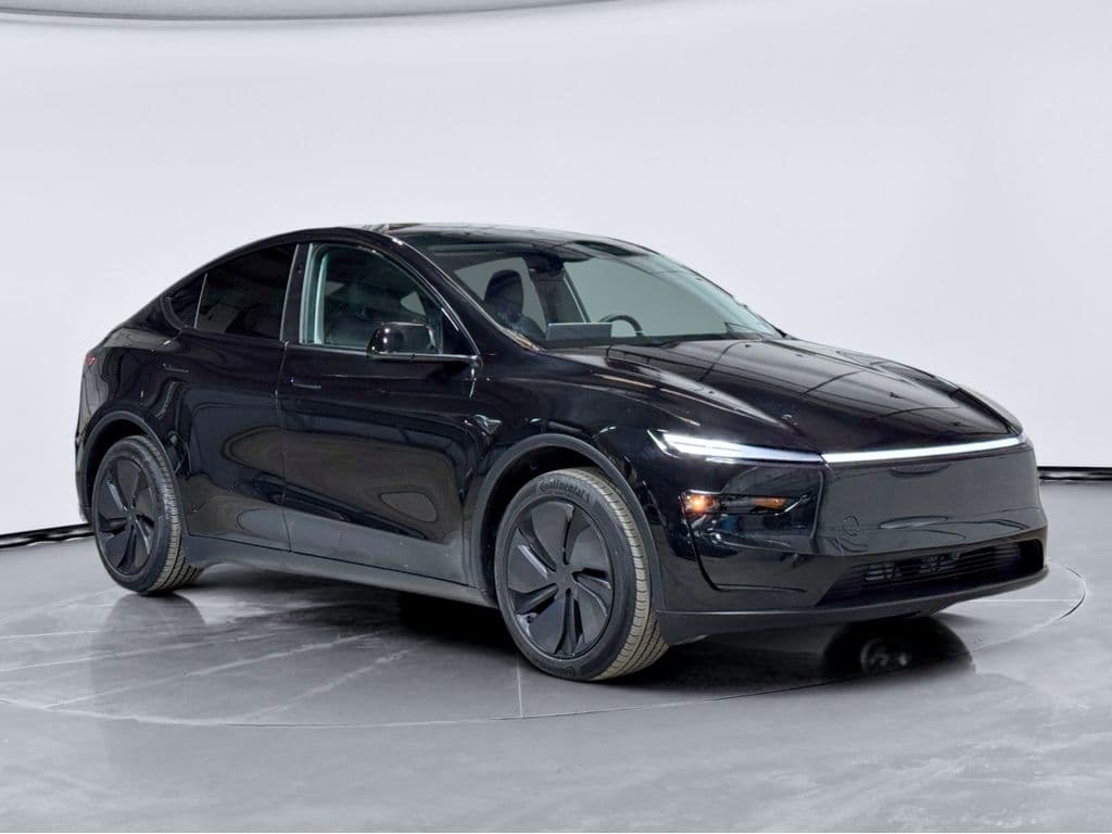 2026 Tesla Model Y view 4