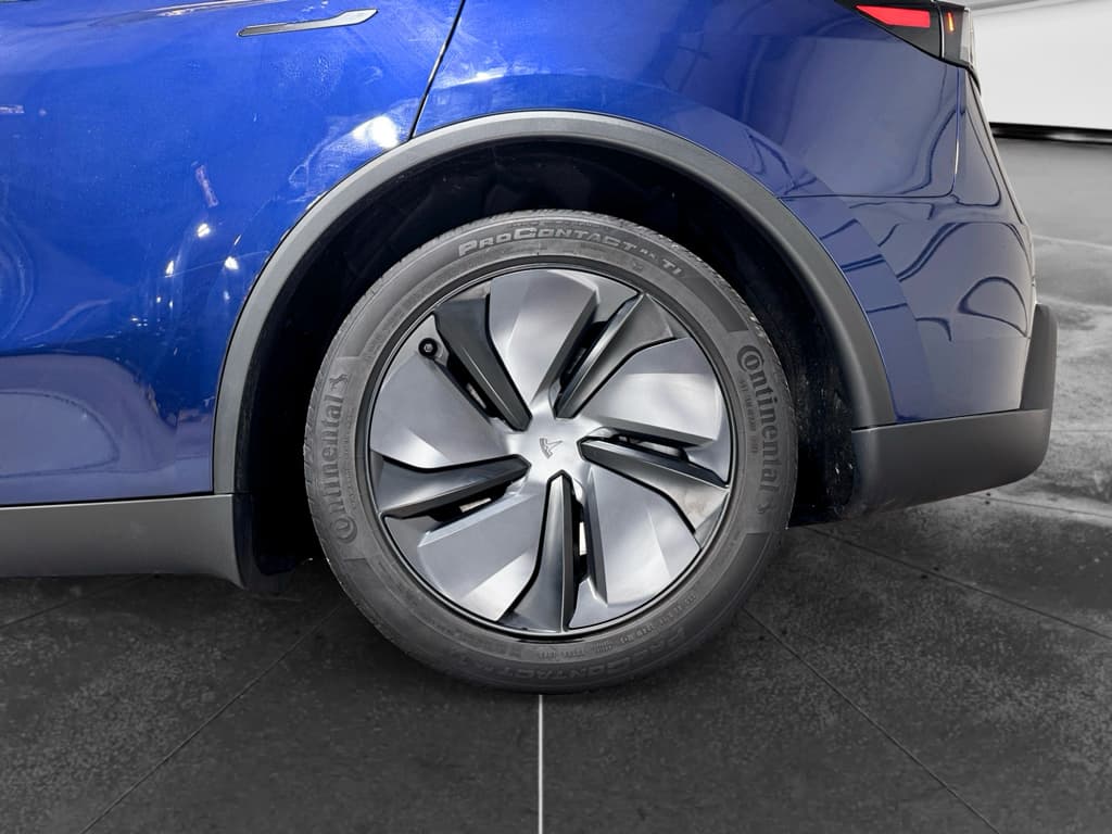 2026 Tesla Model Y view 30
