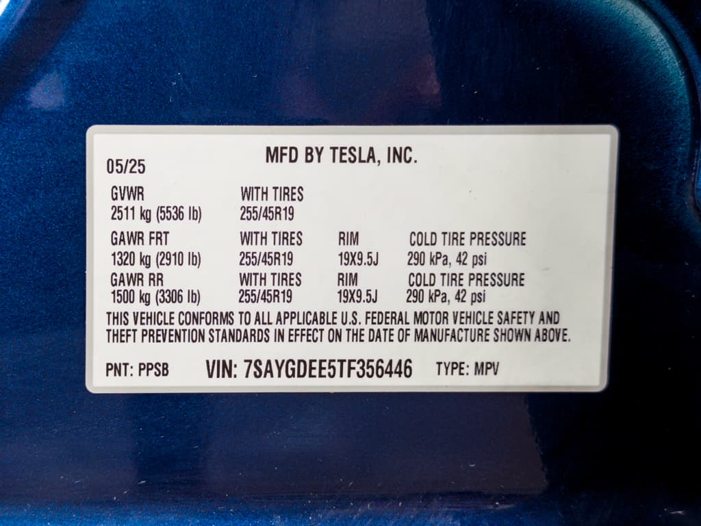 2026 Tesla Model Y view 26