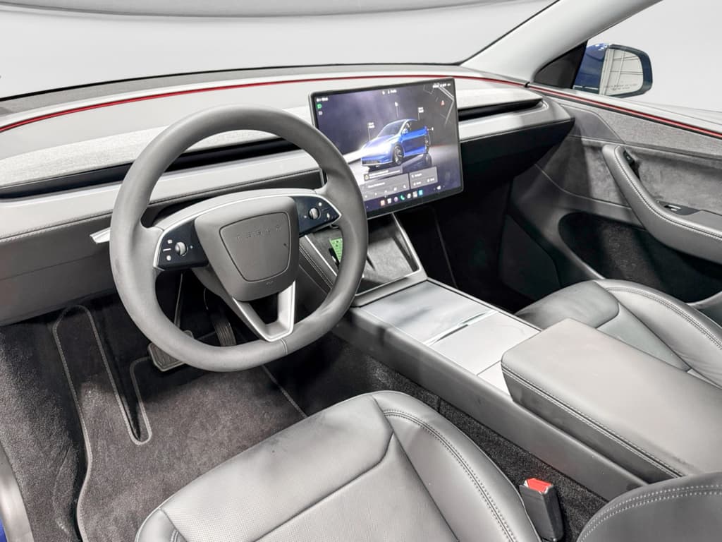 2026 Tesla Model Y view 15