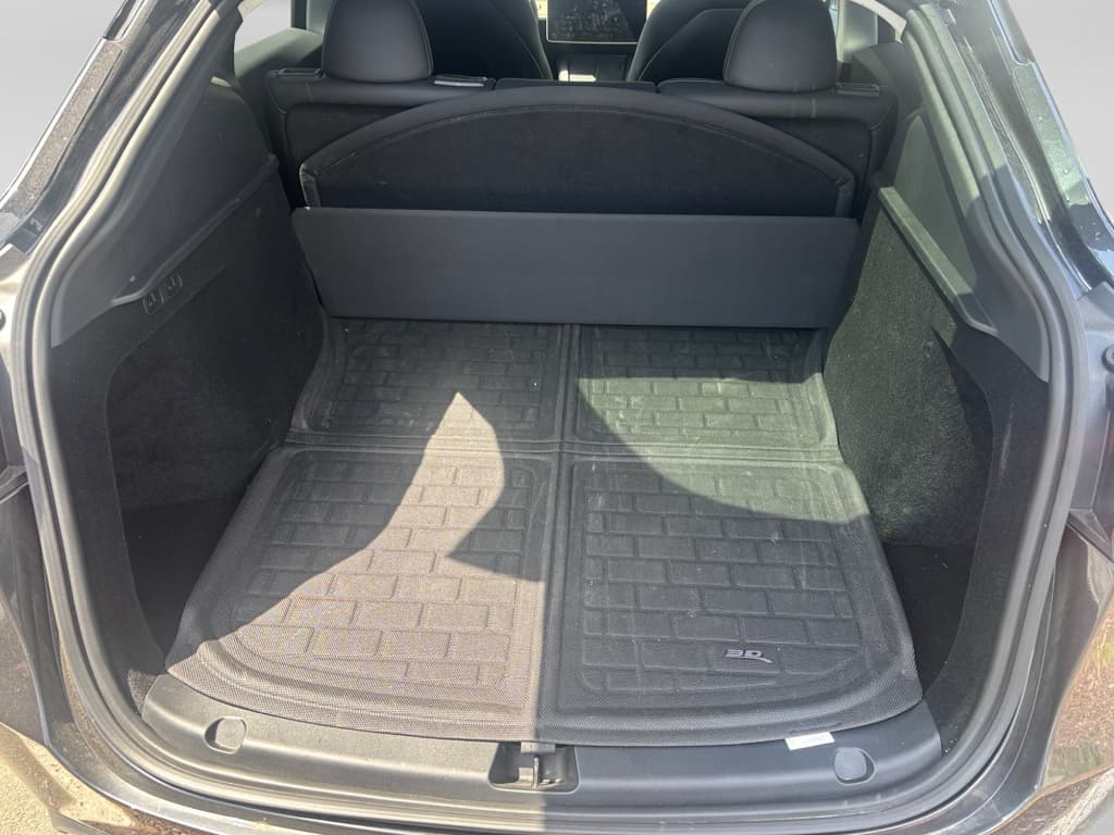2025 Tesla Model Y view 12
