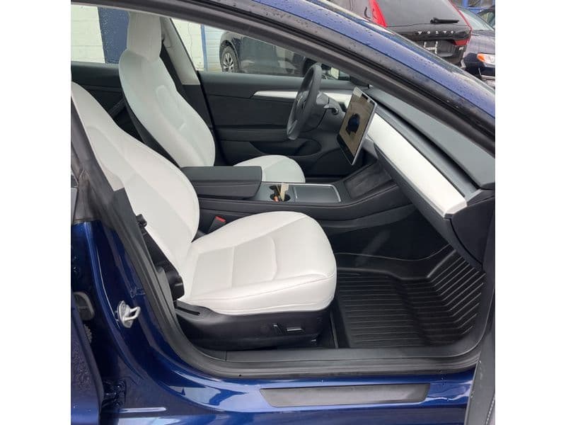 2022 Tesla Model 3 view 5