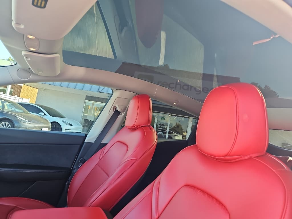 2022 Tesla Model Y view 16