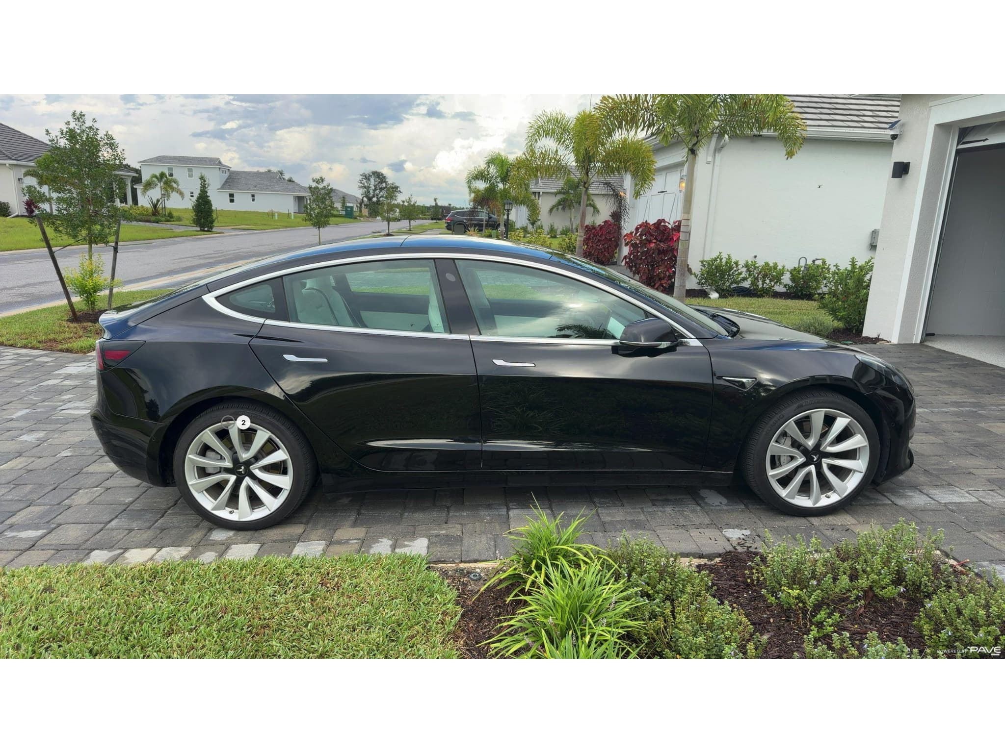 2019 Tesla Model 3 view 4