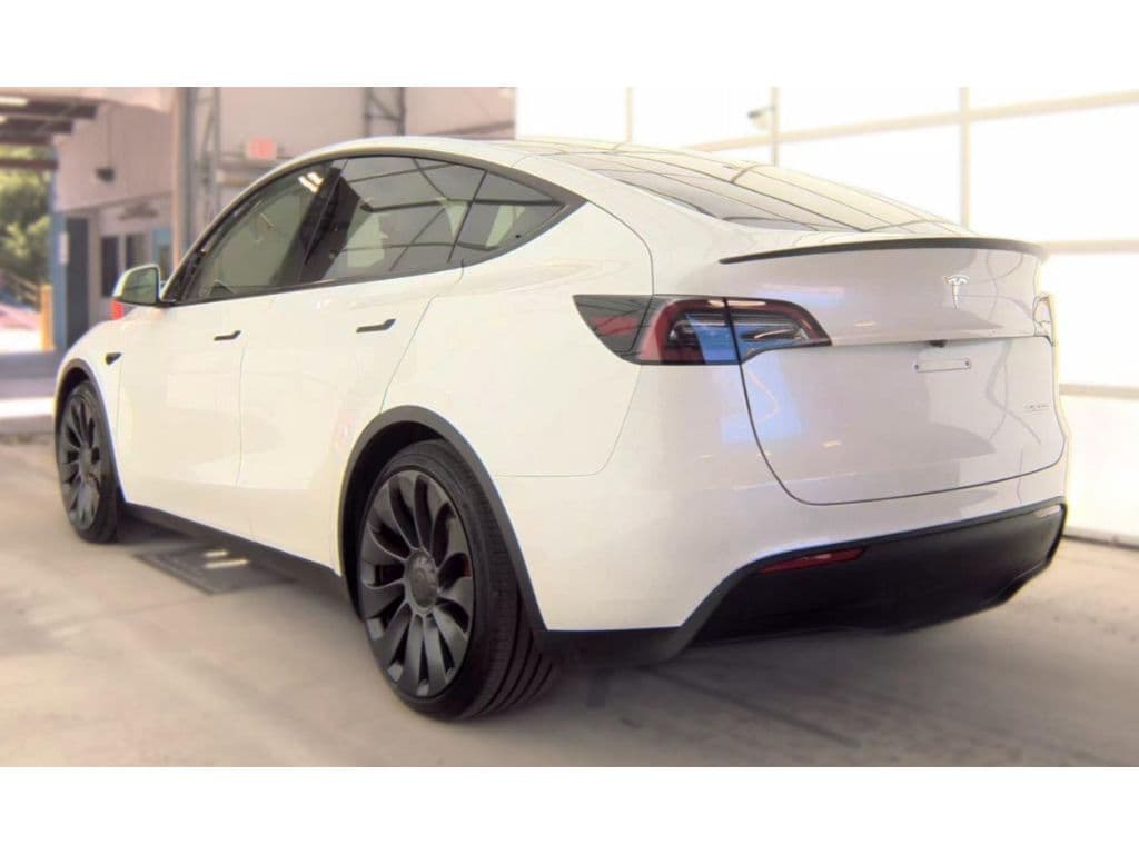 2025 Tesla Model Y view 4