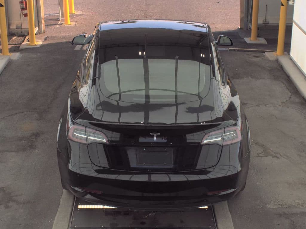 2022 Tesla Model 3 view 5