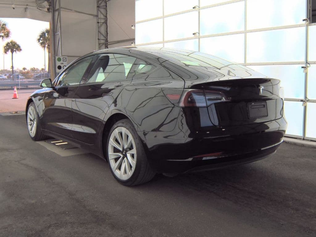 2022 Tesla Model 3 view 6
