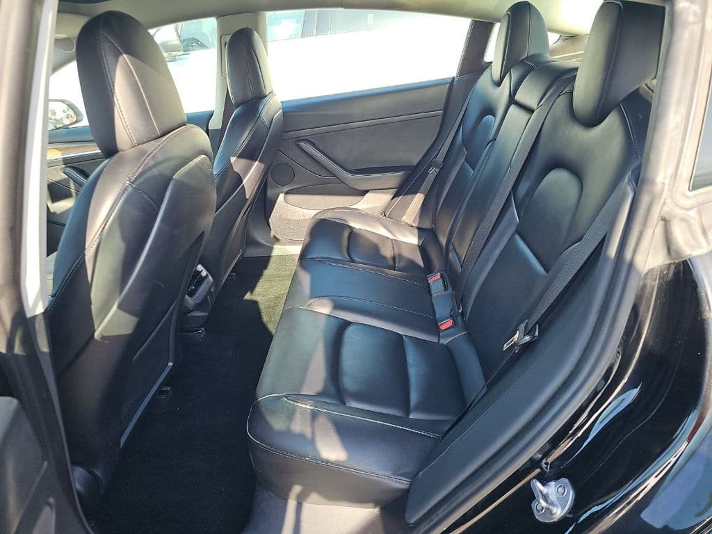 2022 Tesla Model 3 view 8