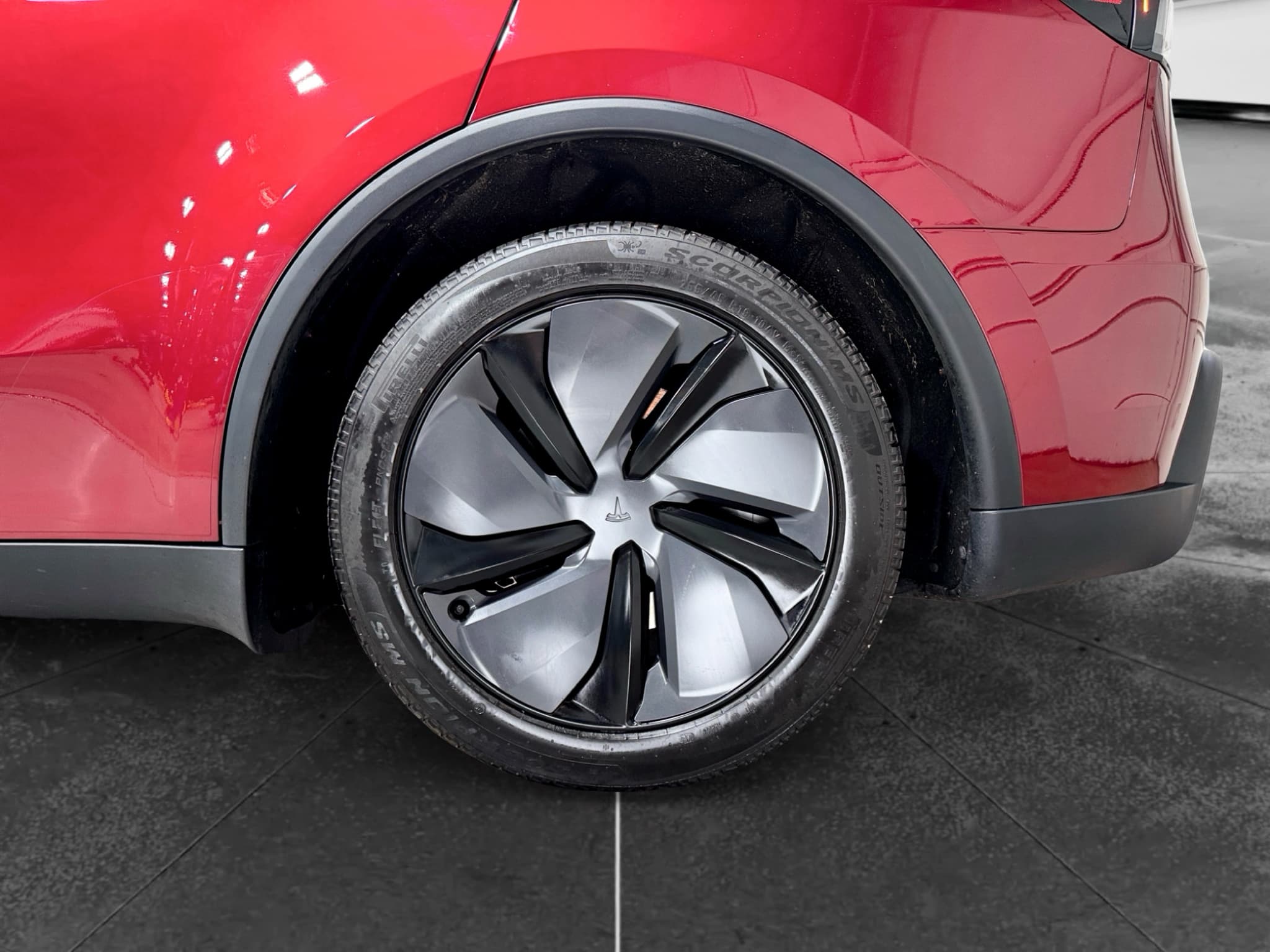 2026 Tesla Model Y view 31
