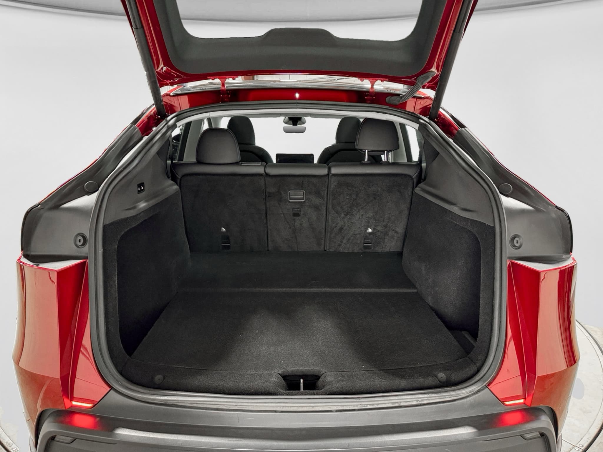 2026 Tesla Model Y view 25