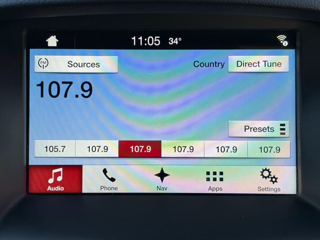 2016 Ford Focus view 11