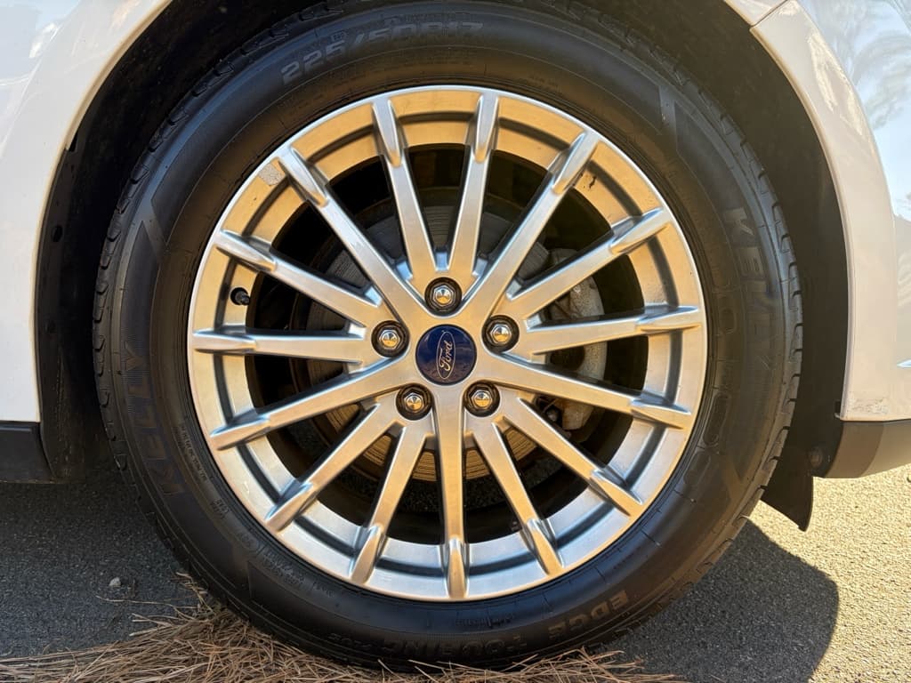 2016 Ford Focus view 31