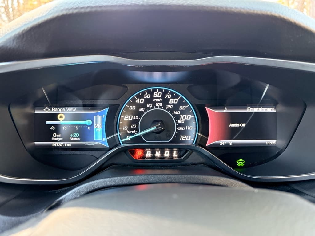 2016 Ford Focus view 9