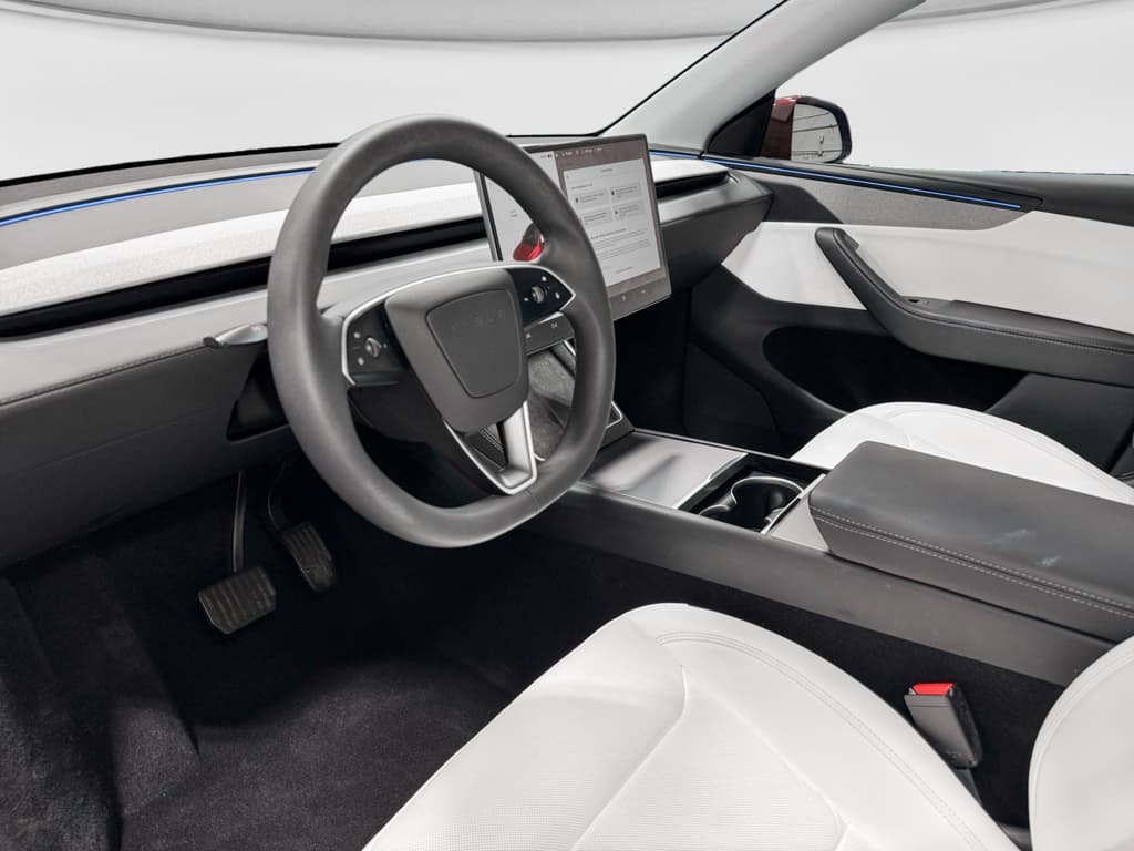 2026 Tesla Model Y view 16