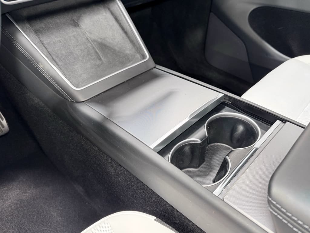 2026 Tesla Model Y view 17