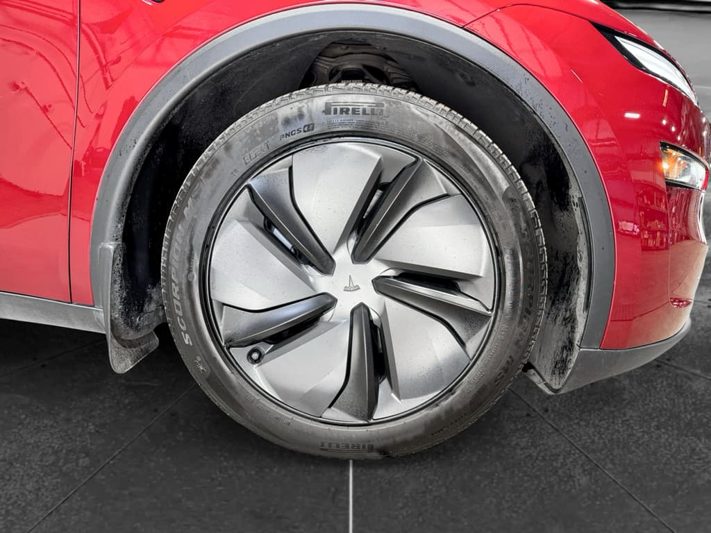 2026 Tesla Model Y view 33