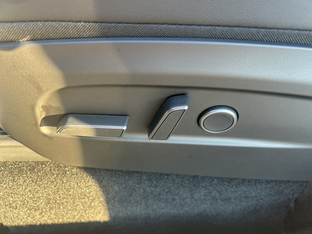 2026 Tesla Model Y view 7