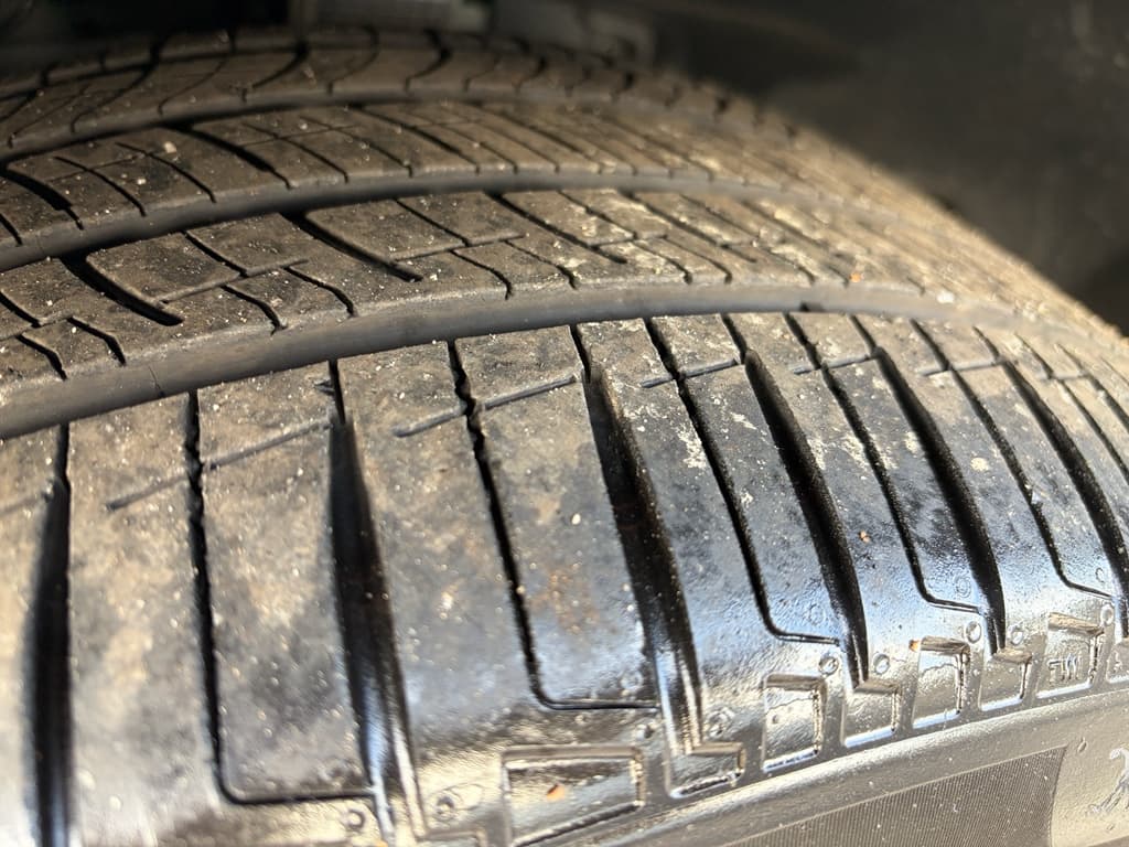 2026 Tesla Model Y view 39