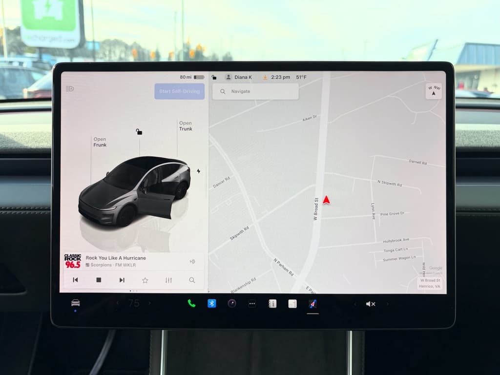 2026 Tesla Model Y view 10