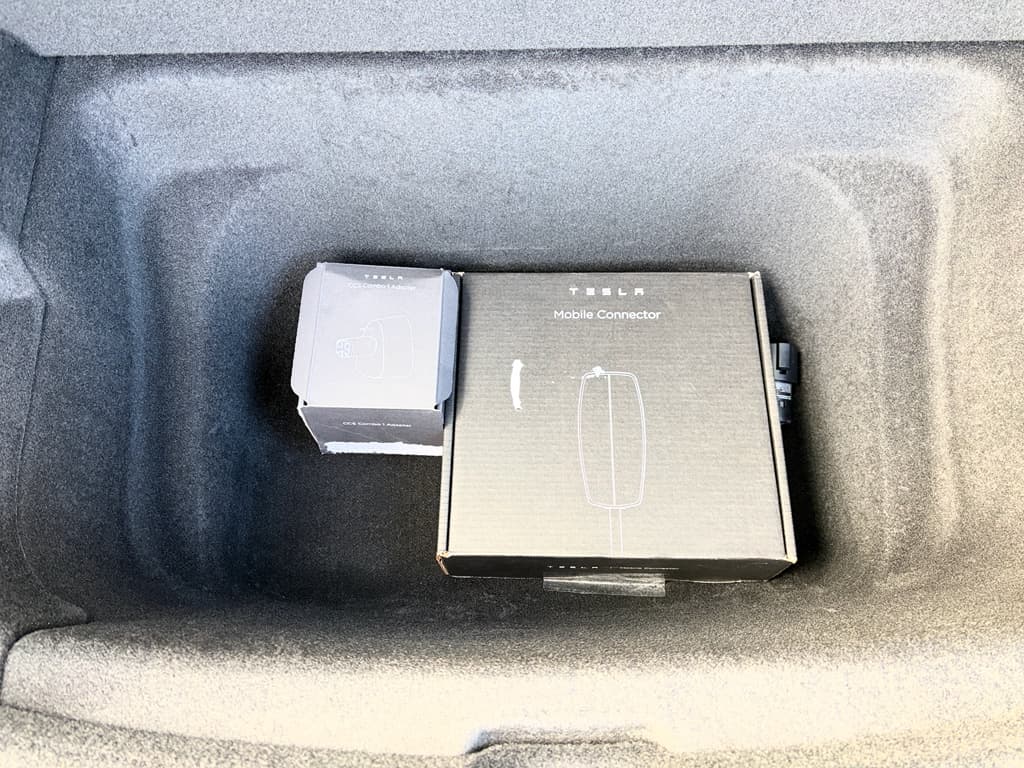 2026 Tesla Model Y view 29