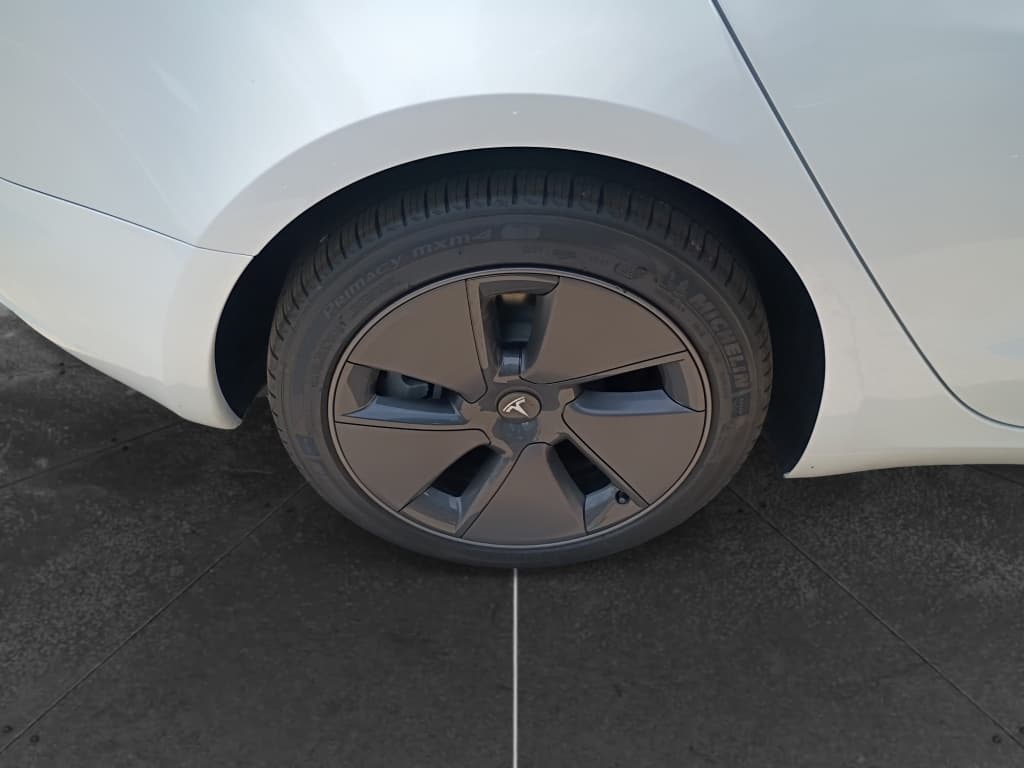 2023 Tesla Model 3 view 10