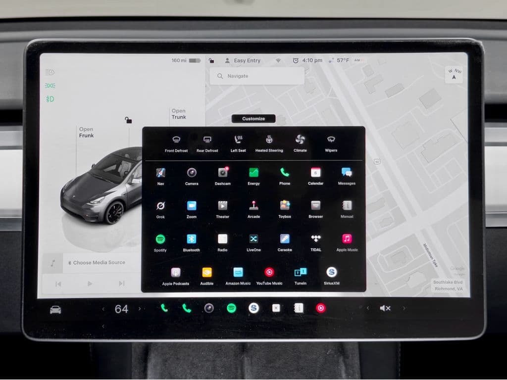2022 Tesla Model Y view 12