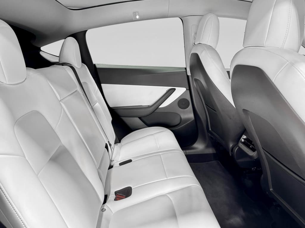 2022 Tesla Model Y view 20