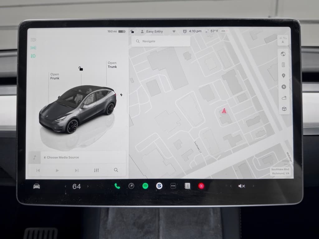 2022 Tesla Model Y view 11