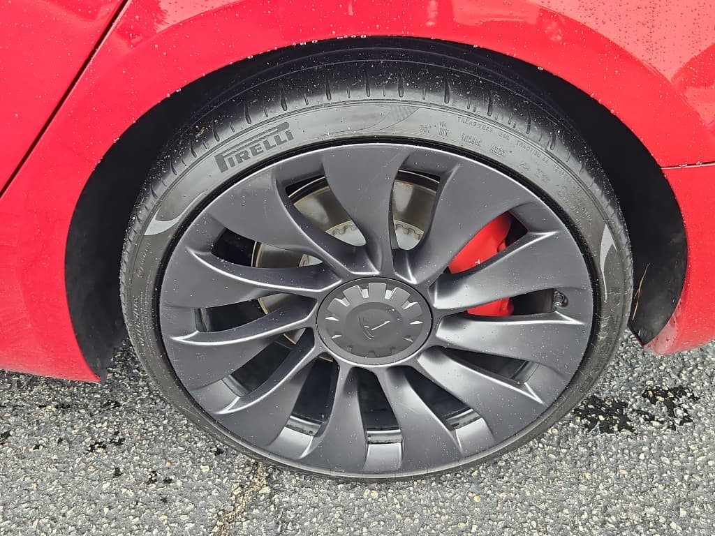 2023 Tesla Model 3 view 26