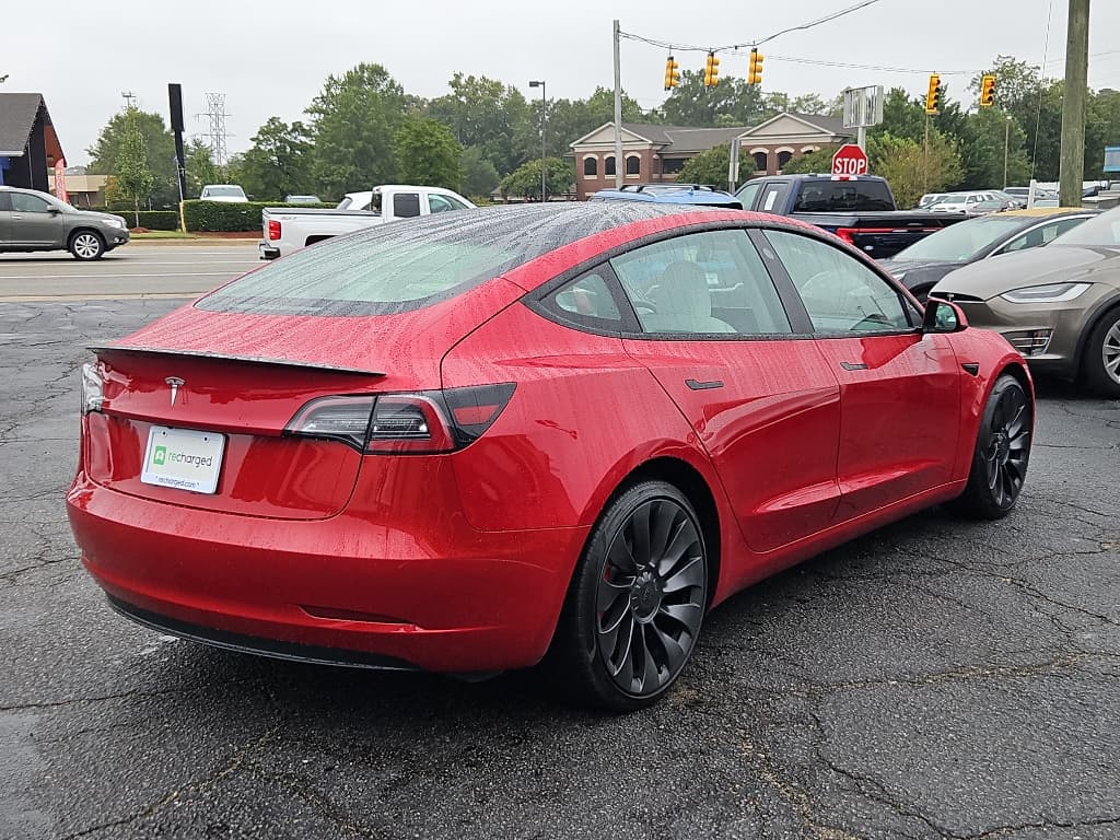 2023 Tesla Model 3 view 3