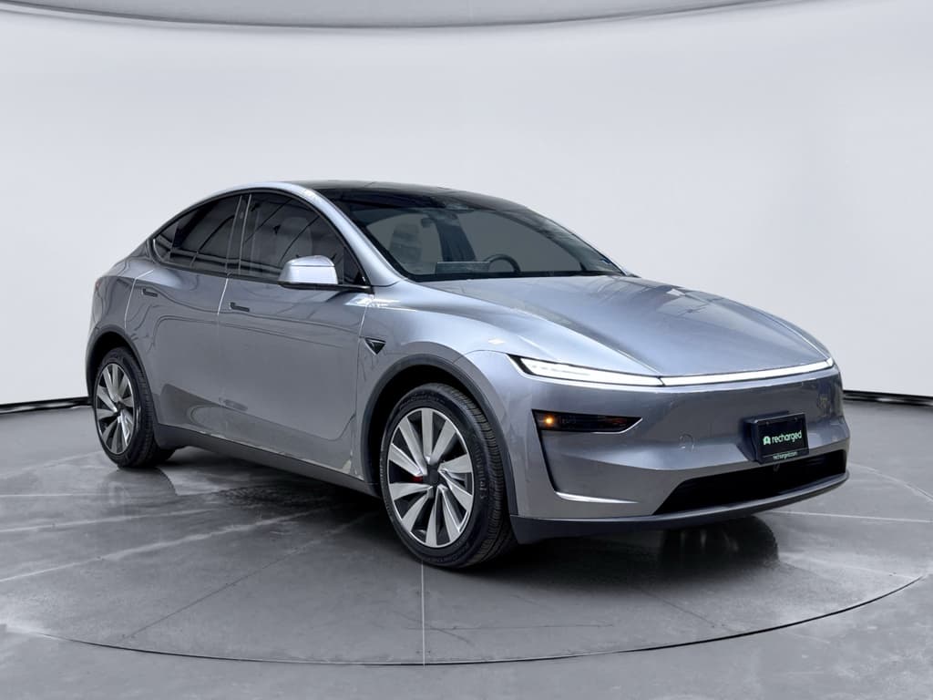 2026 Tesla Model Y view 4
