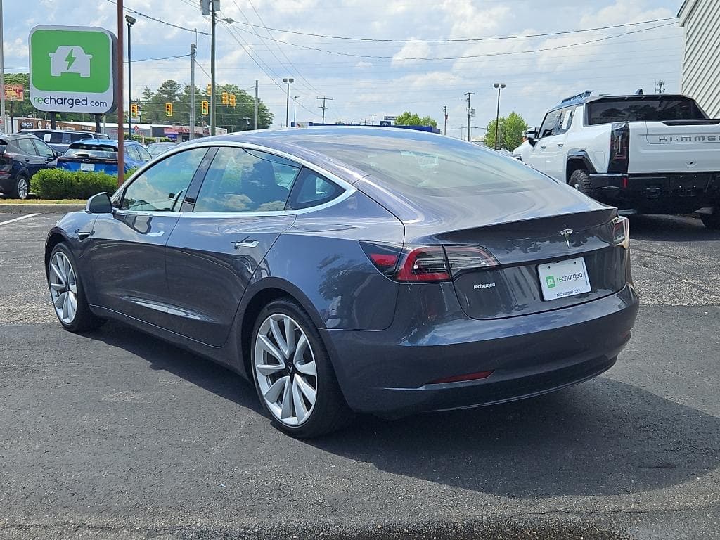 2019 Tesla Model 3 view 2