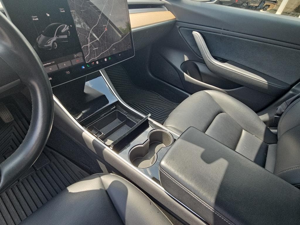 2019 Tesla Model 3 view 13