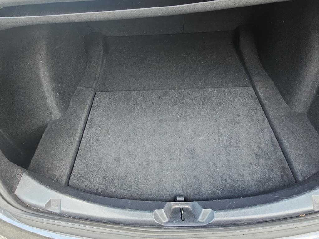 2019 Tesla Model 3 view 20