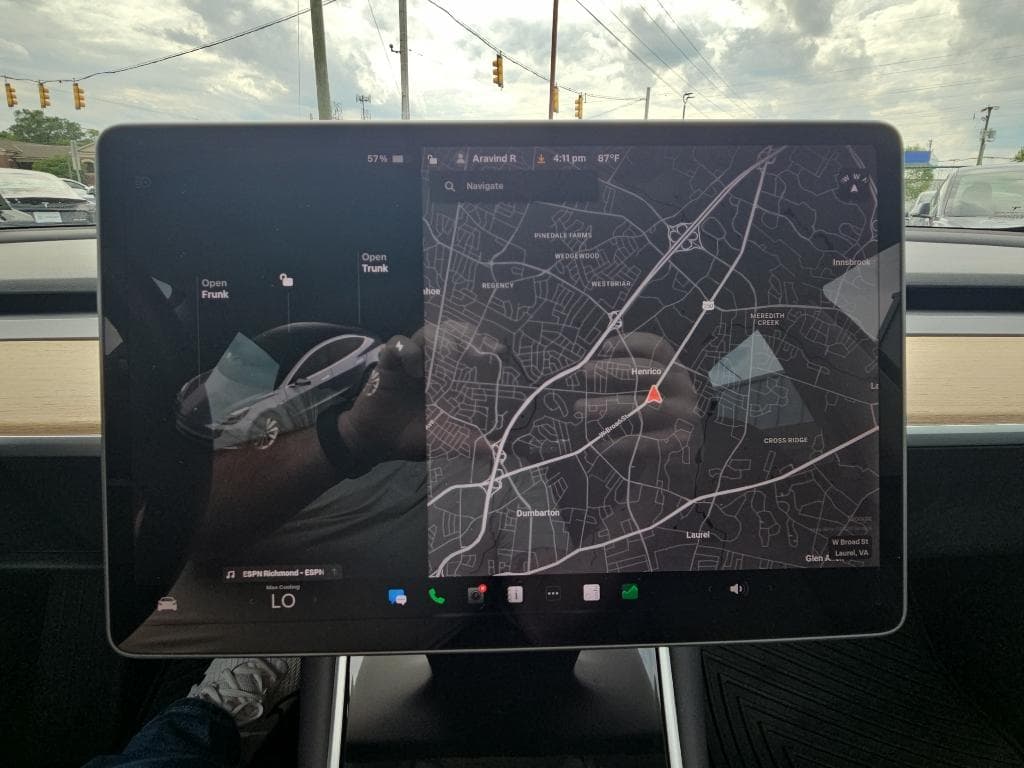 2019 Tesla Model 3 view 9