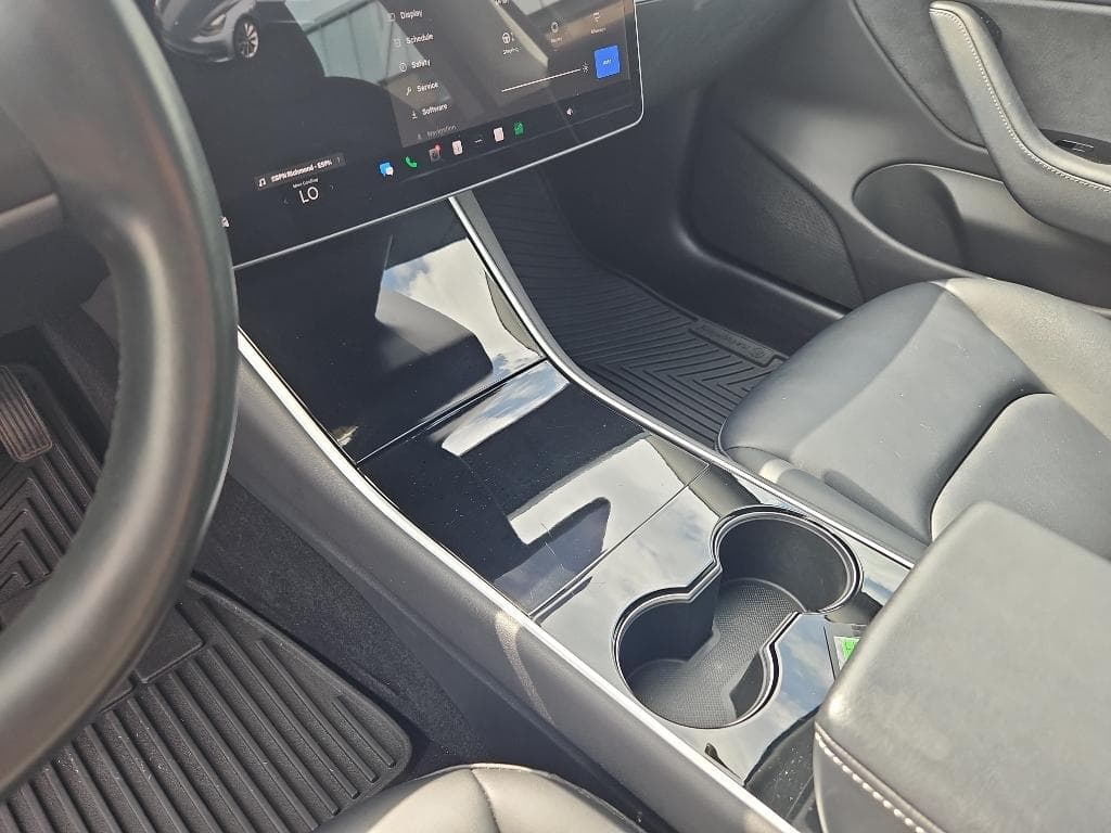 2019 Tesla Model 3 view 14