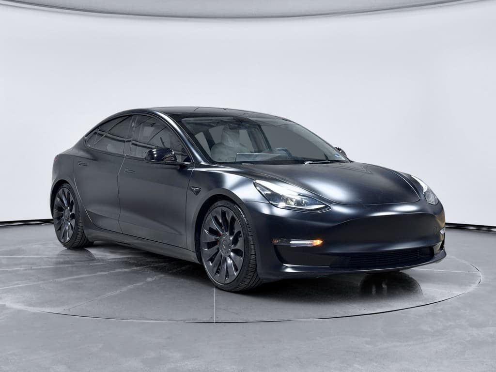 2023 Tesla Model 3 view 4