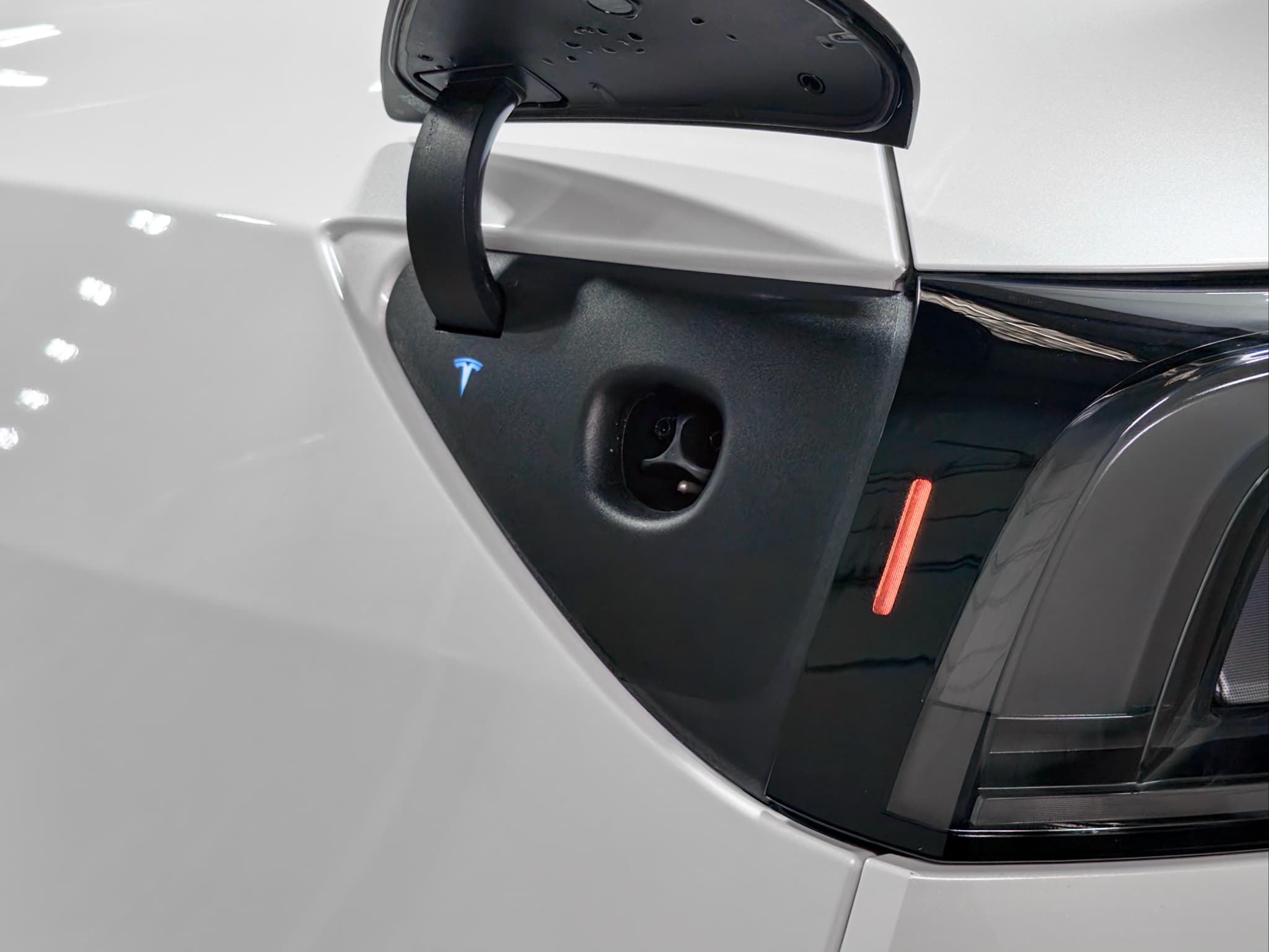 2026 Tesla Model Y view 5