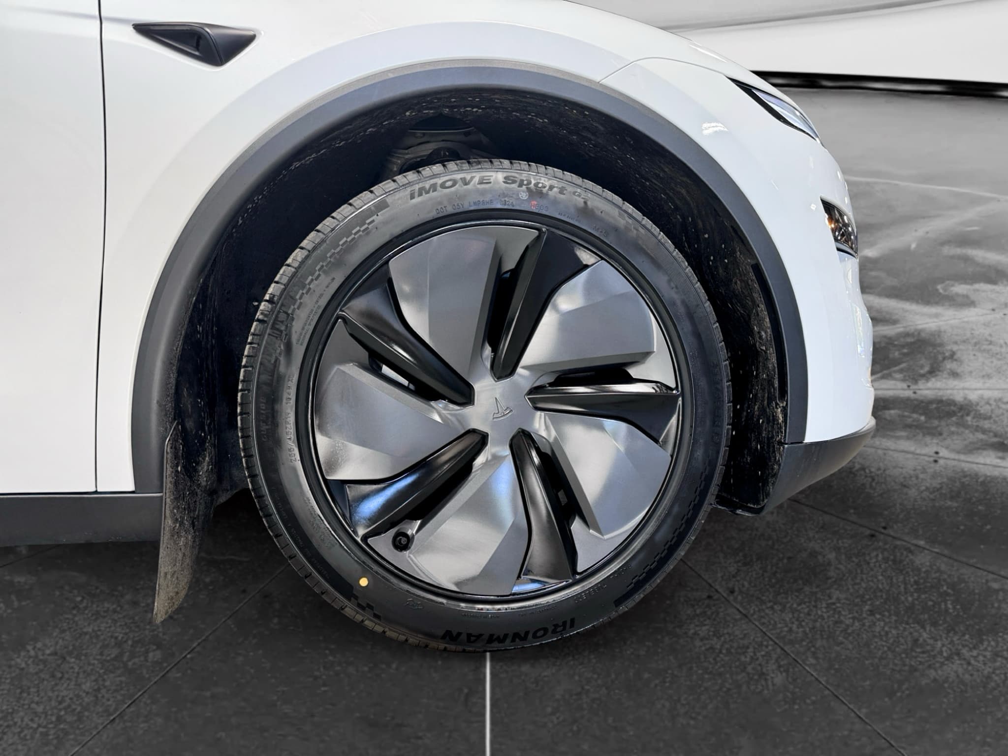 2026 Tesla Model Y view 36