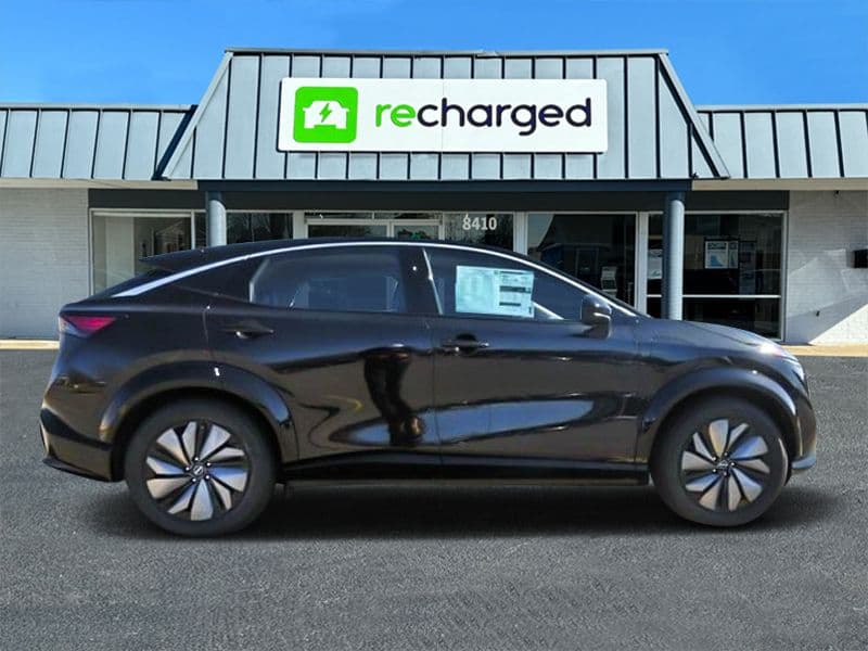 2023 Nissan Ariya view 4