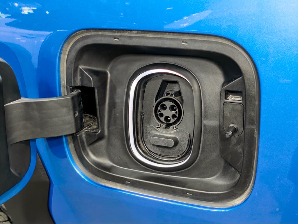 2026 Chevrolet Silverado EV view 5