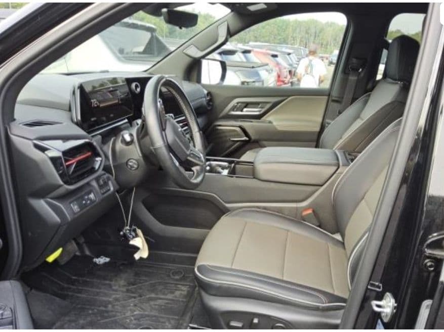 2026 Chevrolet Silverado EV view 5
