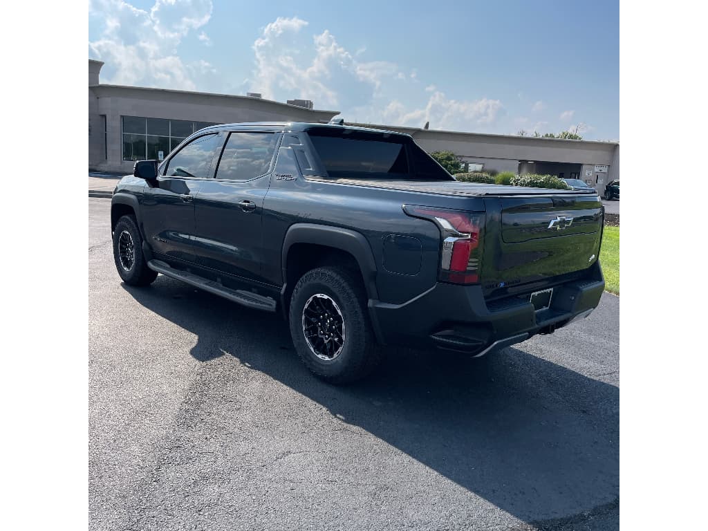 2026 Chevrolet Silverado EV view 4