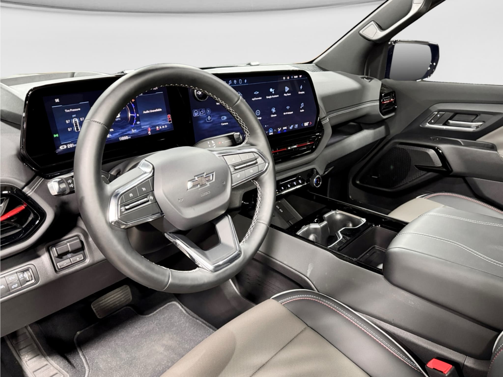 2026 Chevrolet Silverado EV view 19