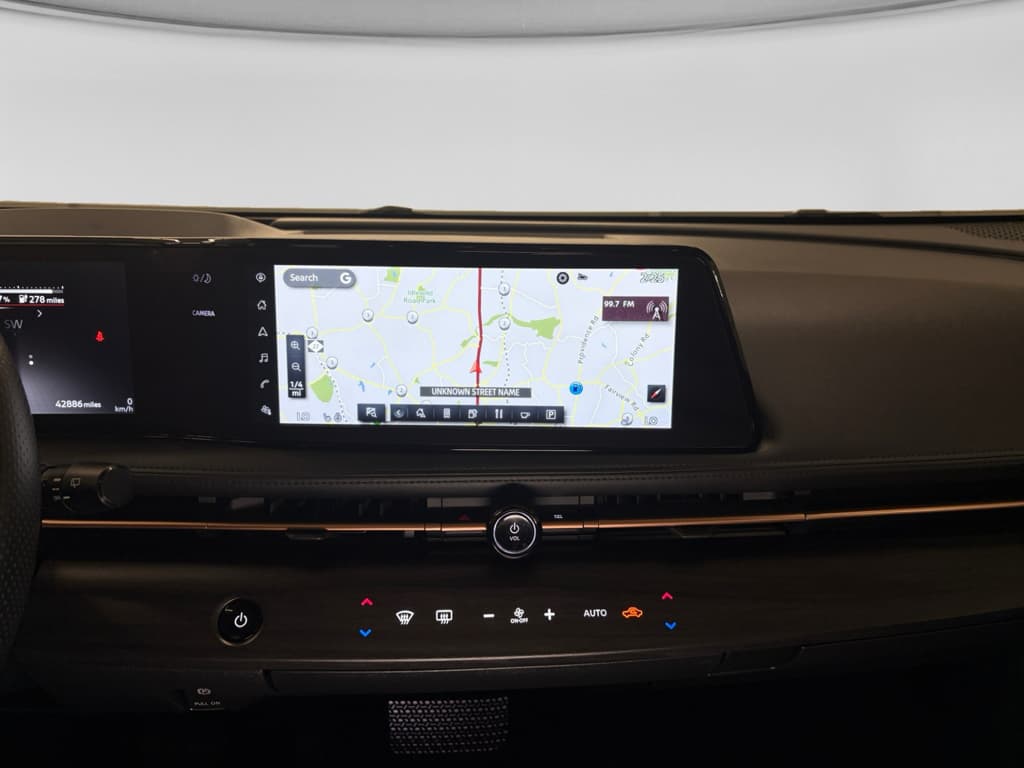 2023 Nissan Ariya view 10